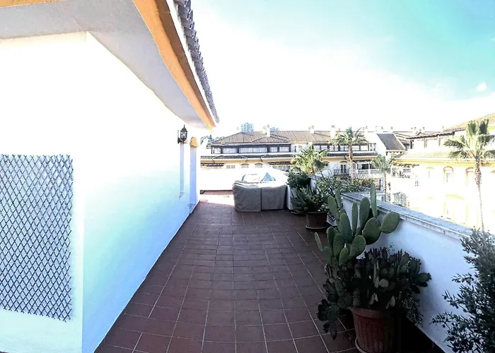 Apartment Puerto Banus, Superior 3br Penthouse In Marbella