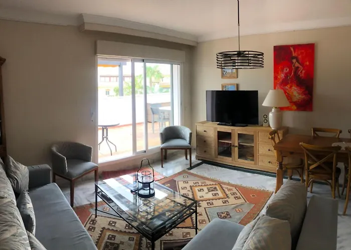 Puerto Banus, Superior 3br Penthouse In Apartamento Marbella